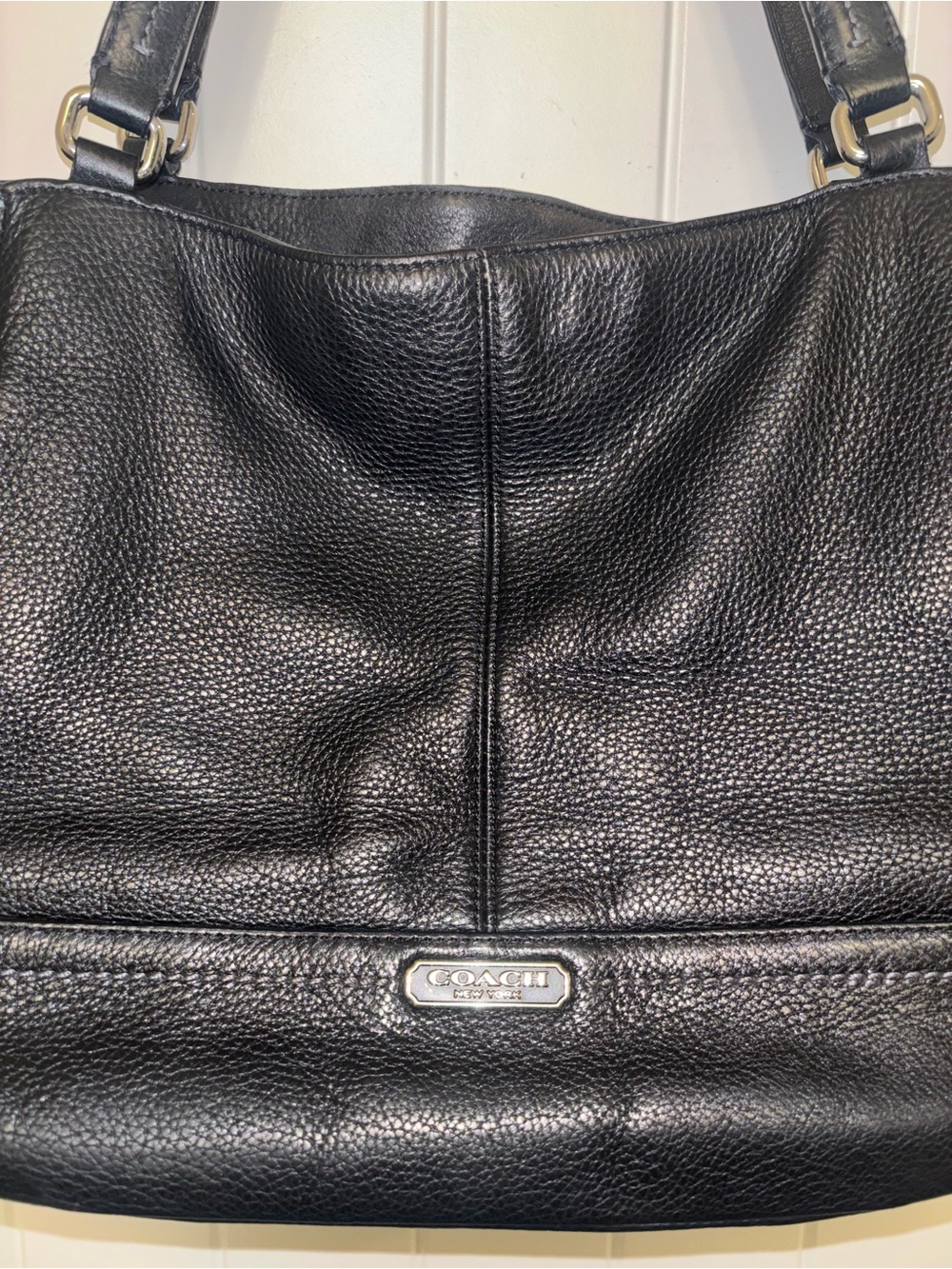 Coach Black Leather Carrie Tote Purse Bag With Pockets - Picture 2 of 16
